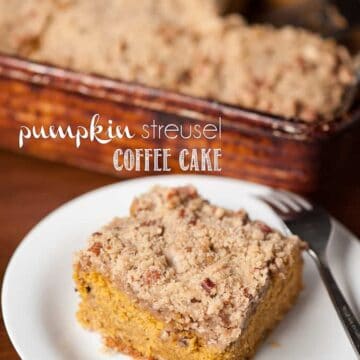 A piece of cake on a plate, with Pumpkin and Streusel