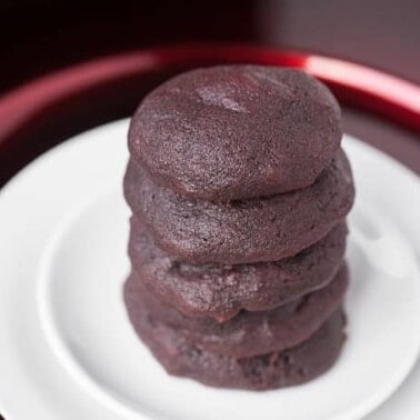 Made without artificial food dye, these incredibly soft and delicious Red Velvet Chocolate Chunk Cookies are made with beet puree and cocoa powder.