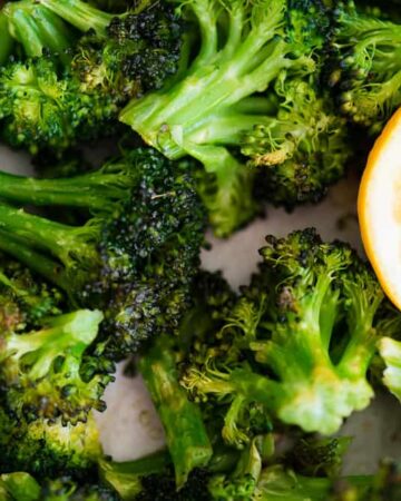 How to make Roasted Broccoli with lemon