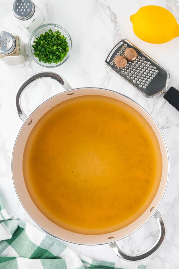 Creamy Roasted Cauliflower Soup Recipe