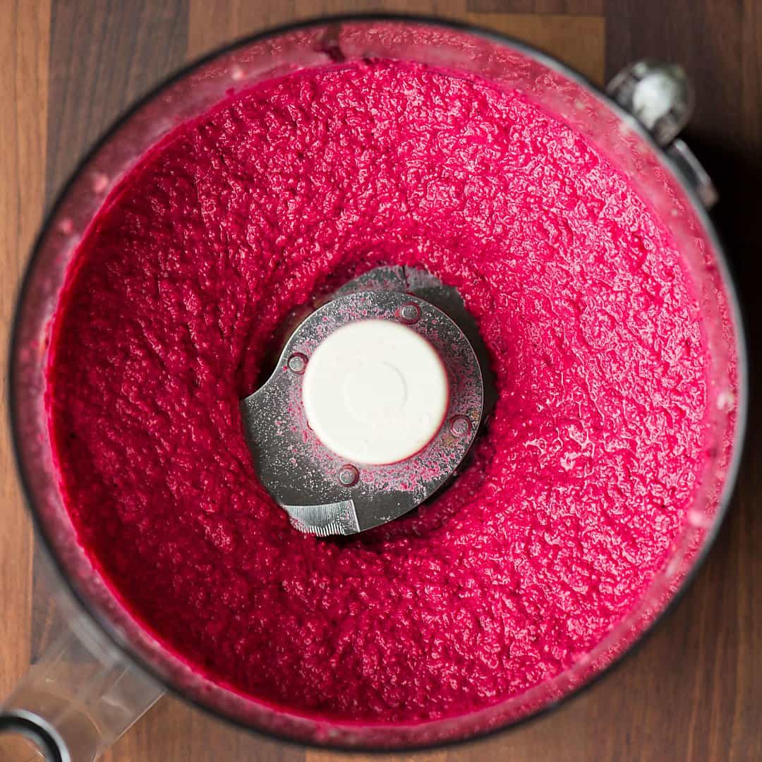 roasted garlic beet hummus in a blender