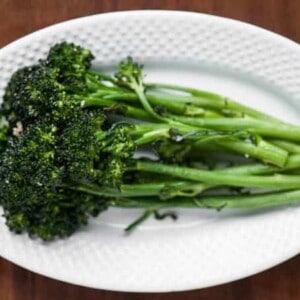 a close up of broccolini