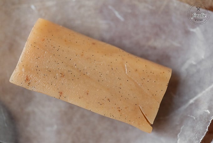 A close up of a vanilla bean caramel