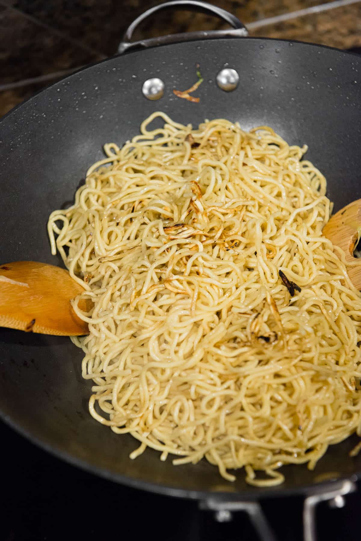yakisoba noodles in wok