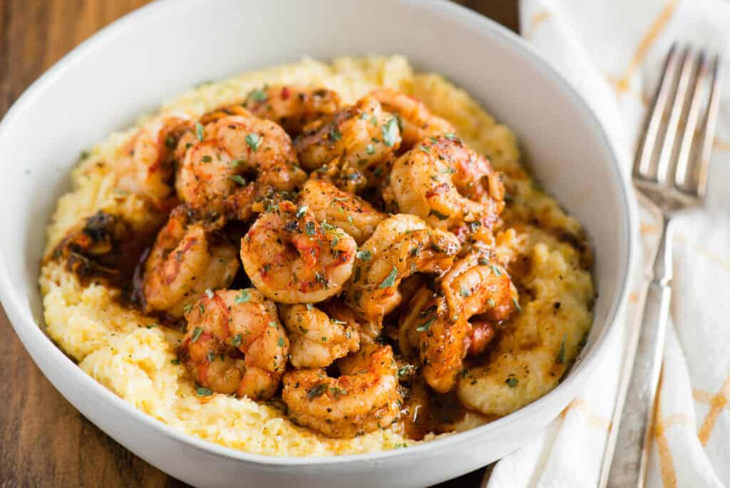 bowl of shrimp and grits