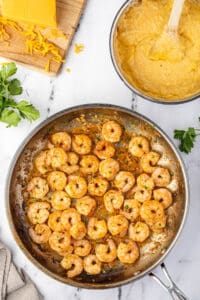 cooked shrimp with seasonings