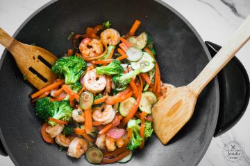 The BEST Shrimp Stir Fry Recipe - Self Proclaimed Foodie