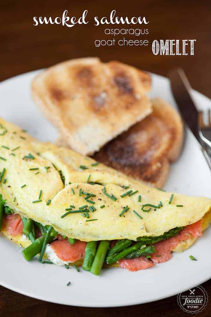 omelet with smoked salmon and asparagus with toast