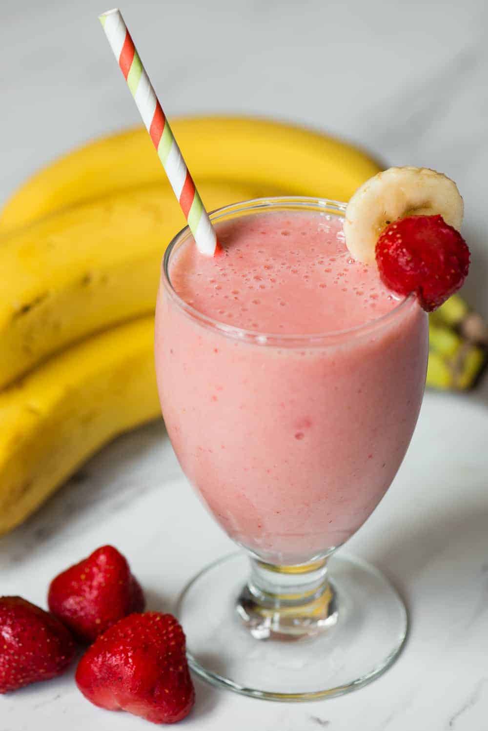 strawberry Banana Smoothie in glass