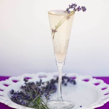 Enjoy these sunny days with a refreshing Summer Lavender Prosecco - a cocktail made with a lavender infused simple syrup and light, fruity, Italian bubbles!