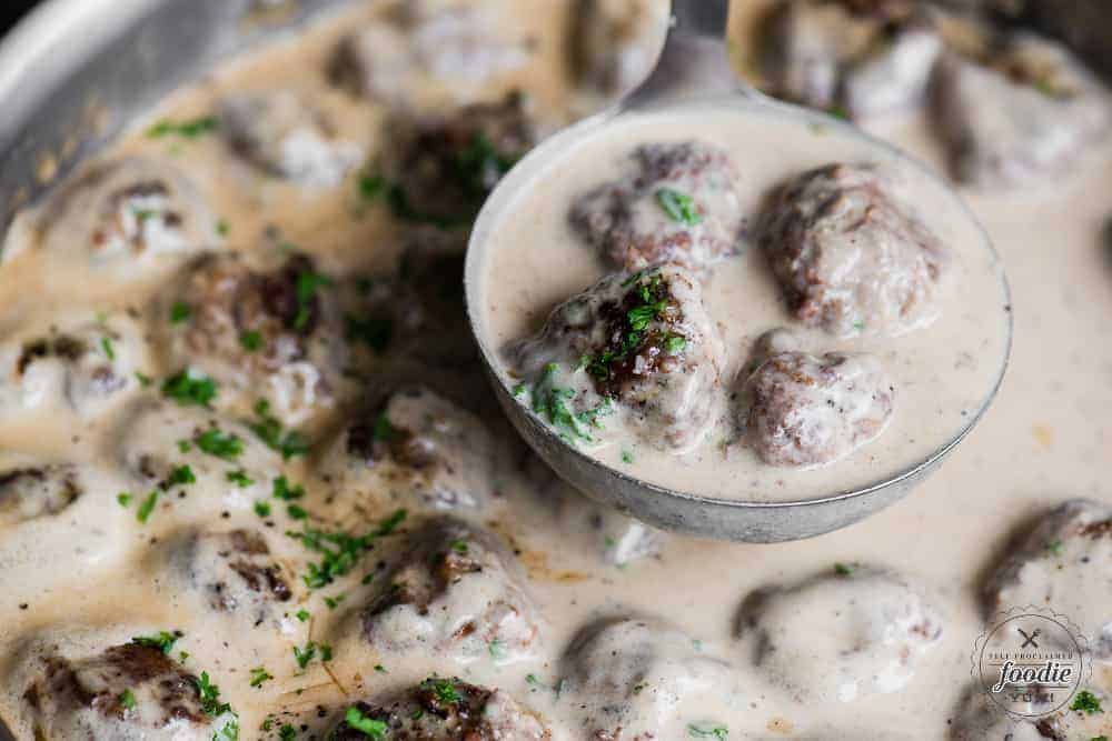 https://selfproclaimedfoodie.com/wp-content/uploads/swedish-meatballs-self-proclaimed-foodie-6.jpg